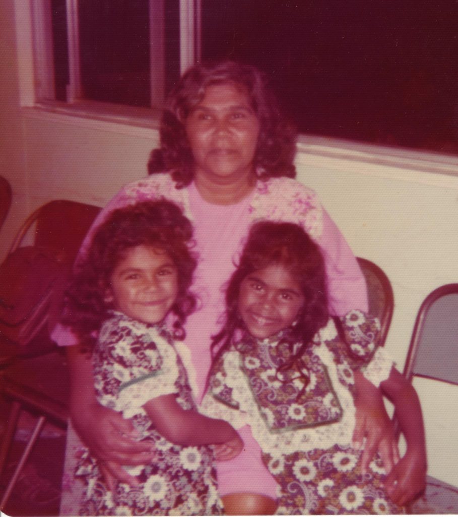 Phyllis Marsh as a child with mother and sister