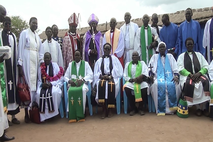 Some of the representatives at the Duk Diocese with the provincial Bishops