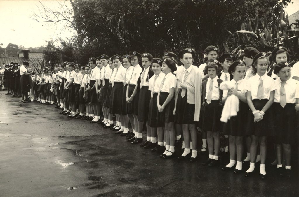 Girls' Friendly Society "guard of honour" for the visit of Queen Elizabeth II and Prince Philip