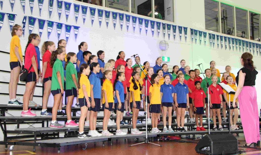 The Coomera Anglican College choir 